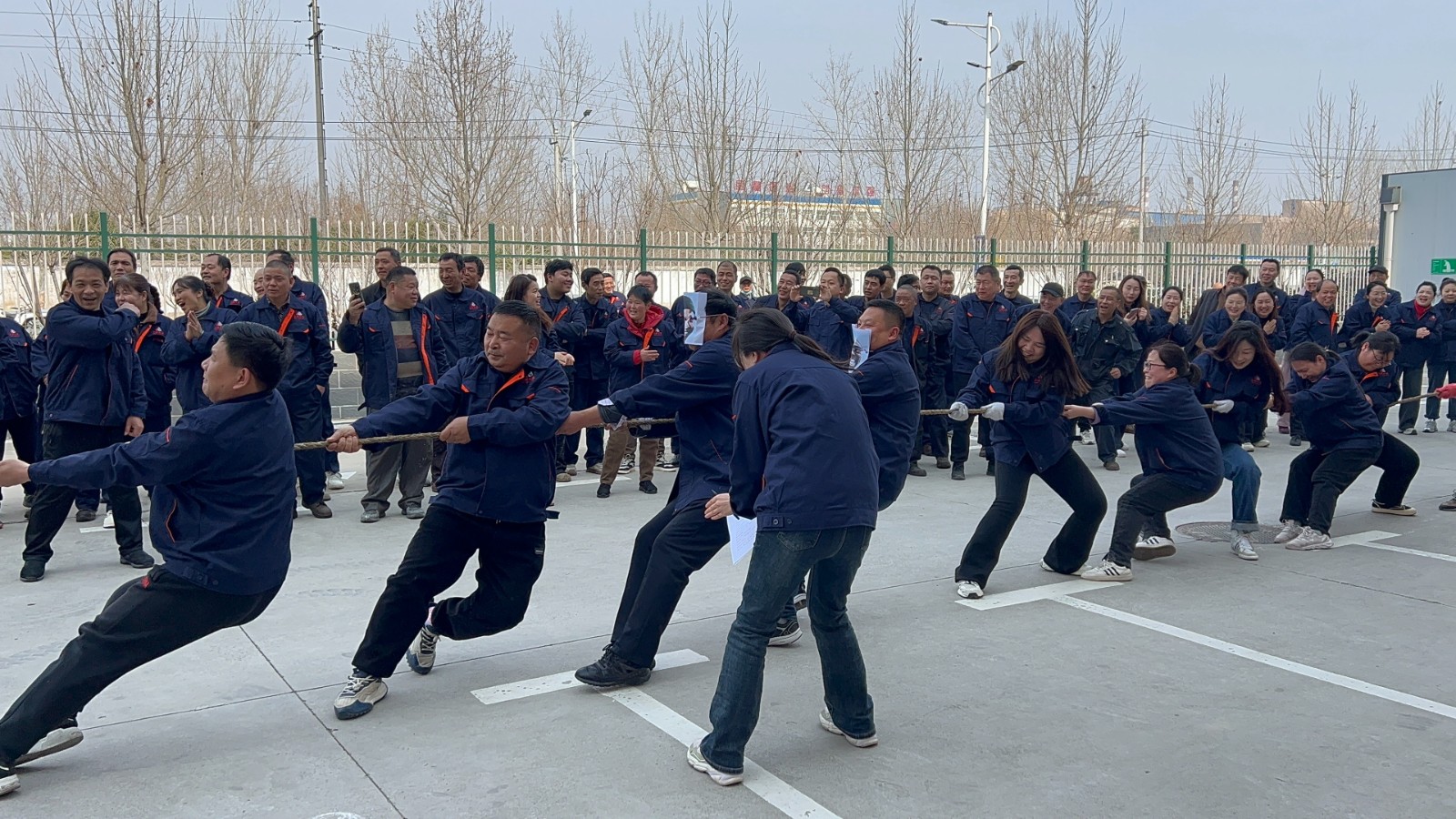 巾幗綻芳華，共慶三八節(jié)